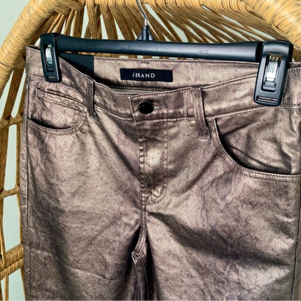 J Brand Selena Mid-Rise Crop Boot Jeans 28 Metallic Snake Print Photo Ready